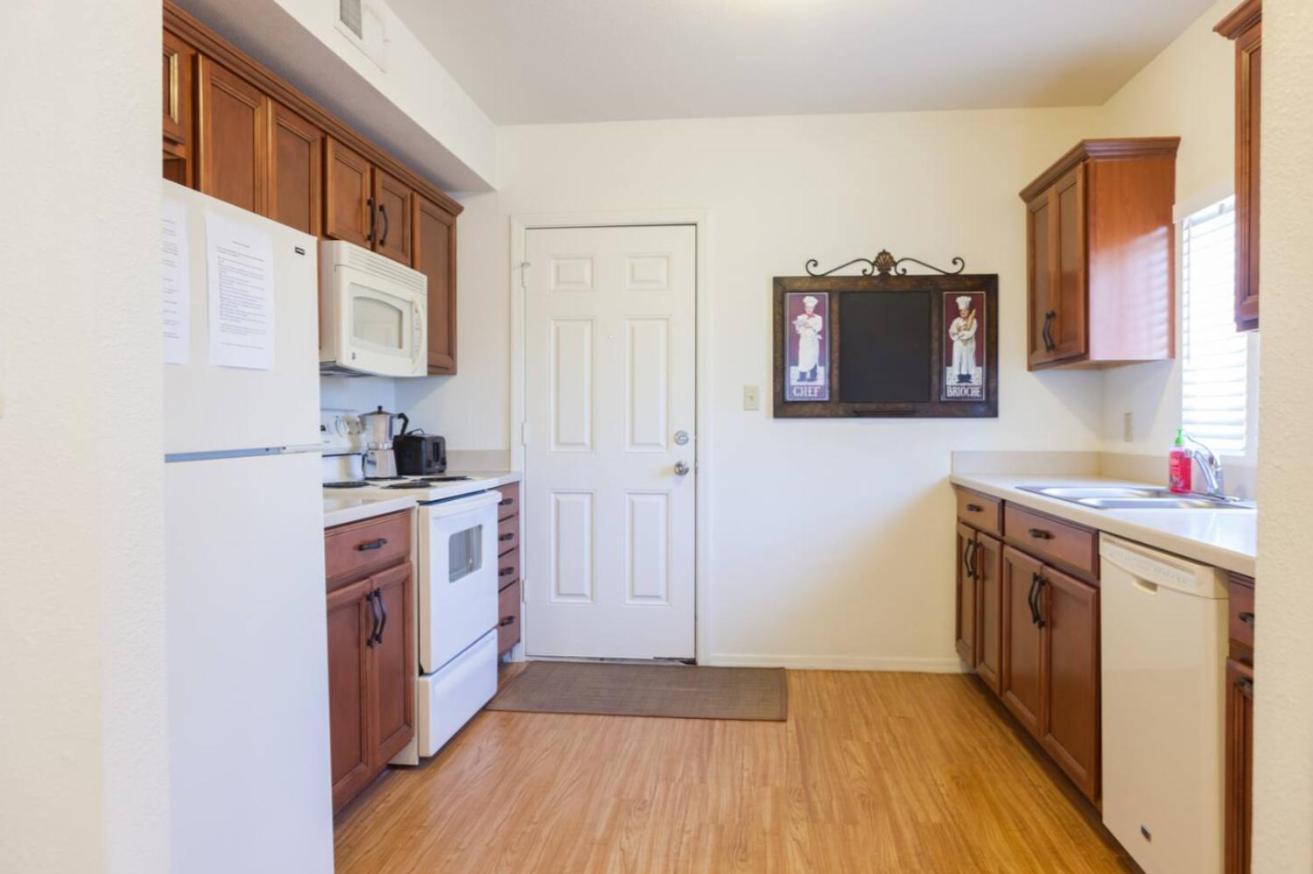 U5 - Welcoming 2-Story 2 Bedroom & 2 Ba In Dt Phx With Pkg Phoenix Exterior photo